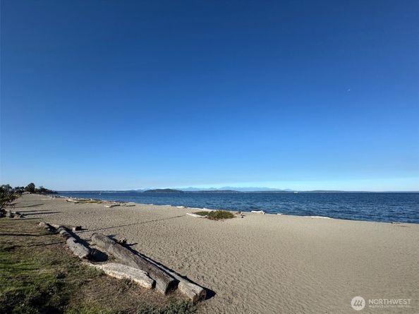 3010 Fauntleroy Avenue SW, Seattle WA 98126