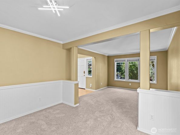 3136 NE 170th Avenue, Bellevue WA 98008