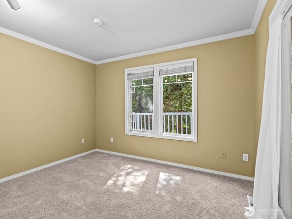 3136 NE 170th Avenue, Bellevue WA 98008