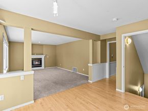 3136 NE 170th Avenue, Bellevue WA 98008