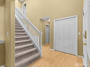 3136 NE 170th Avenue, Bellevue WA 98008