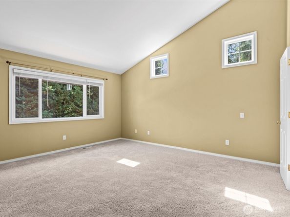 3136 NE 170th Avenue, Bellevue WA 98008