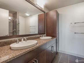 900 Lenora Street W807, Seattle WA 98121