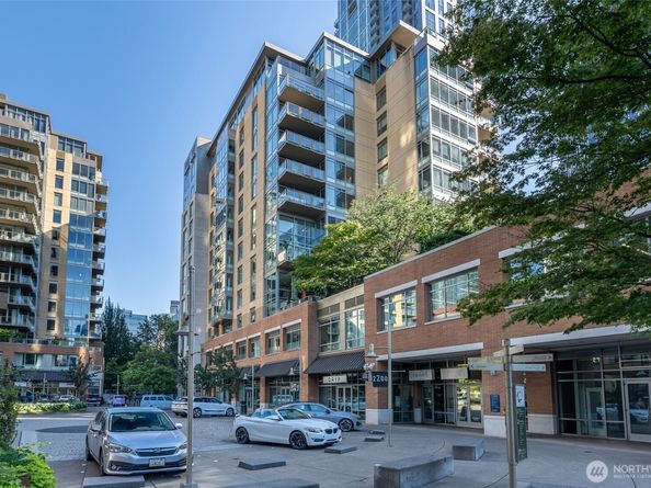 900 Lenora Street W807, Seattle WA 98121