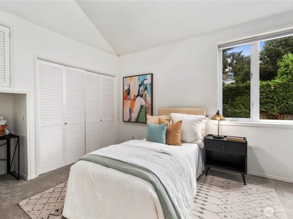 6022 Vassar Avenue NE, Seattle WA 98115