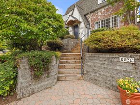 6022 Vassar Avenue NE, Seattle WA 98115