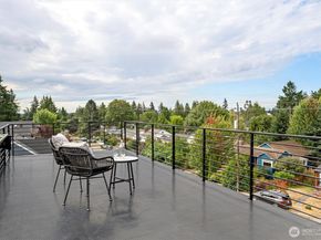 11256 Evanston Avenue N, Seattle WA 98133