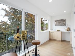 11256 Evanston Avenue N, Seattle WA 98133