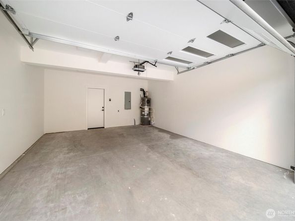 11256 Evanston Avenue N, Seattle WA 98133