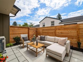 11256 Evanston Avenue N, Seattle WA 98133