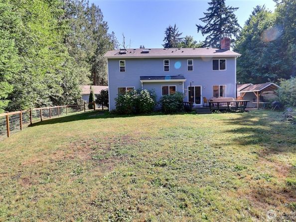 5578 Lynwood Center Road NE, Bainbridge Island WA 98110