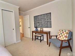 5578 Lynwood Center Road NE, Bainbridge Island WA 98110