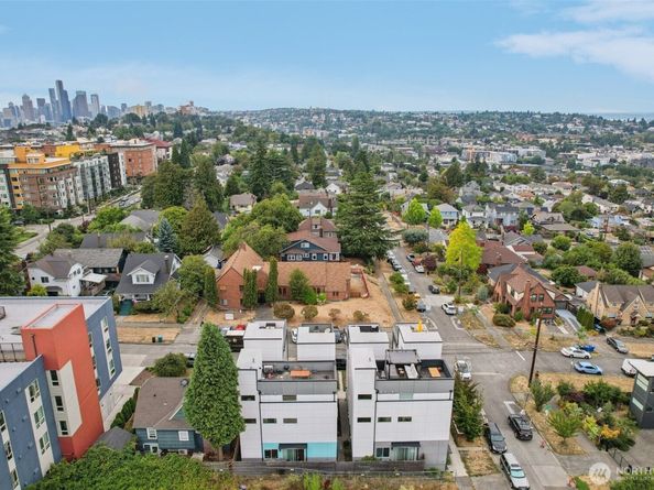 1723 S Forest Street, Seattle WA 98144