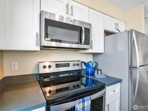 2824 Grand Ave A408, Everett WA 98201