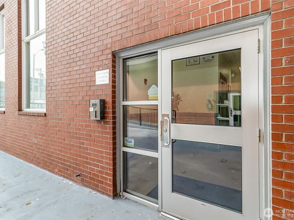 2824 Grand Ave A408, Everett WA 98201