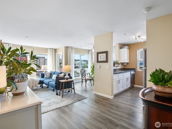 2824 Grand Ave A408, Everett WA 98201