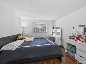949 Aberdeen Ave ne B104, Renton WA 98059