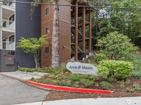 130 105th Avenue SE 108, Bellevue WA 98004