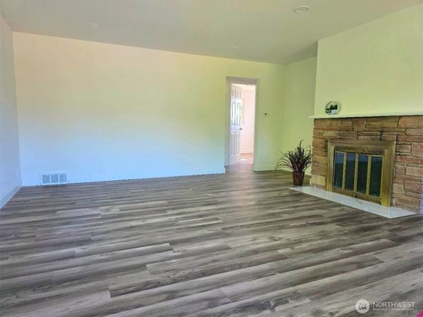 1729 S Columbian Way, Seattle WA 98108