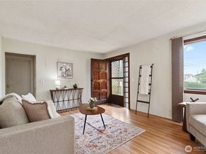 10045 1st Avenue S, Seattle WA 98168