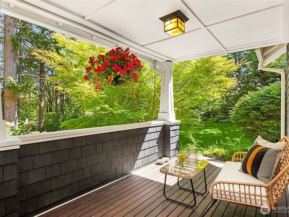 7703 Fletcher Bay Road NE, Bainbridge Island WA 98110