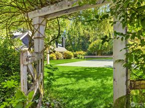 7703 Fletcher Bay Road NE, Bainbridge Island WA 98110