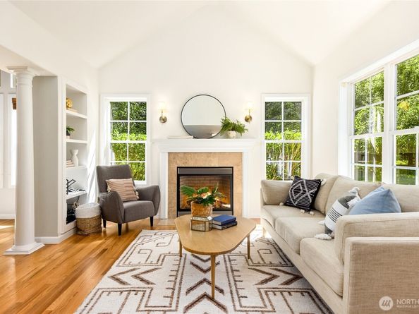 7703 Fletcher Bay Road NE, Bainbridge Island WA 98110