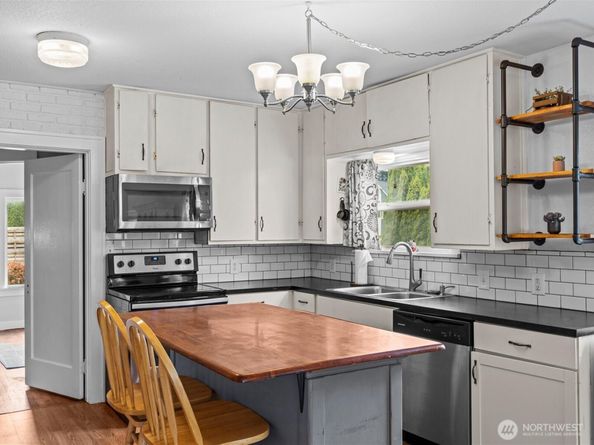 6507 Cady Rd, Everett WA 98203