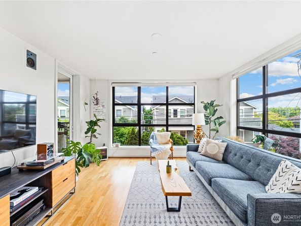 4116 California Avenue SW 309, Seattle WA 98116