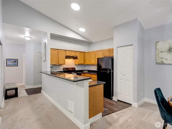 5809 Highway Place B304, Everett WA 98203