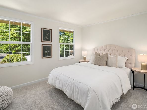 2892 160th Place NE, Bellevue WA 98008
