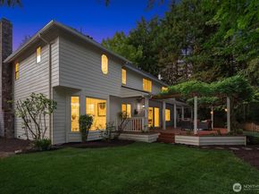 2892 160th Place NE, Bellevue WA 98008