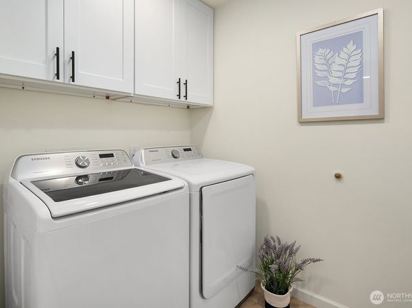 2892 160th Place NE, Bellevue WA 98008