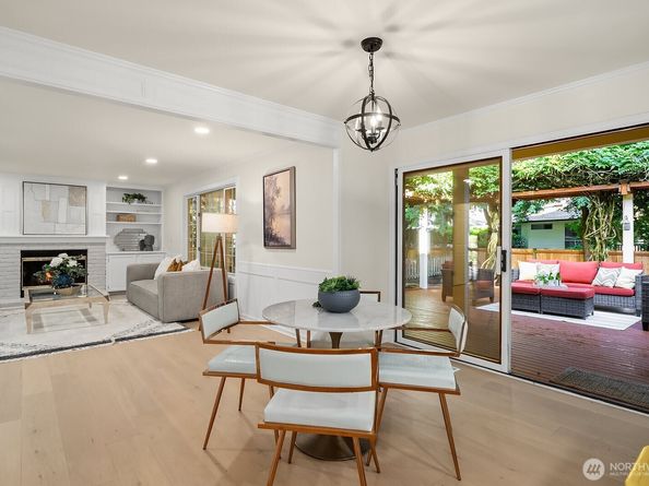 2892 160th Place NE, Bellevue WA 98008