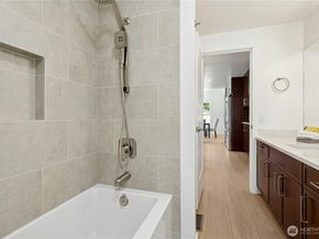 24209 10th Place W, Bothell WA 98021
