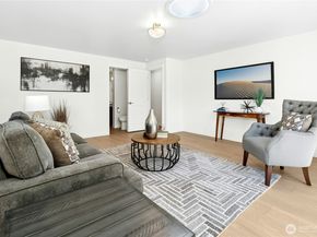 24209 10th Place W, Bothell WA 98021