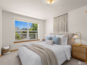 2820 E Madison Street 204, Seattle WA 98112