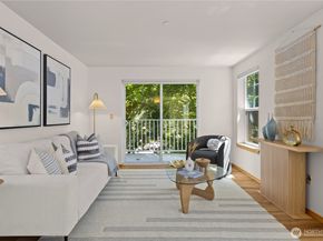 2820 E Madison Street 204, Seattle WA 98112