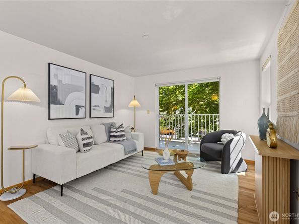 2820 E Madison Street 204, Seattle WA 98112