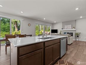 10825 32nd Street NE, Lake Stevens WA 98258