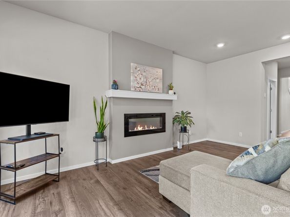 10825 32nd Street NE, Lake Stevens WA 98258