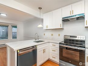 4210 Factoria Boulevard SE A1, Bellevue WA 98006