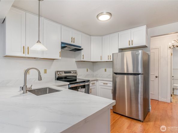 4210 Factoria Boulevard SE A1, Bellevue WA 98006