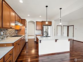 22820 41st DR SE, Bothell WA 98021