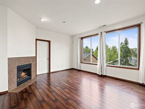 22820 41st DR SE, Bothell WA 98021