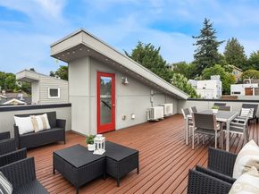 909 29th Avenue S, Seattle WA 98144