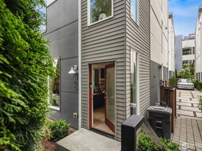 909 29th Avenue S, Seattle WA 98144