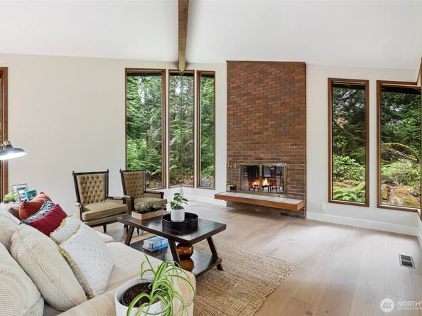 5004 134th Place NE, Bellevue WA 98005