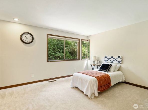 5004 134th Place NE, Bellevue WA 98005