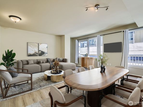 76 Cedar Street 806, Seattle WA 98121